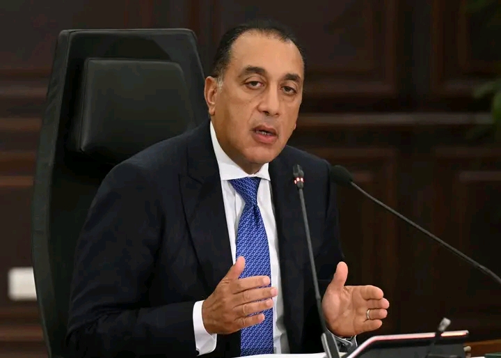 رئيس الوزراء يهنئ الرئيس بالذكرى الثانية عشرة لثورة 30 يونيو