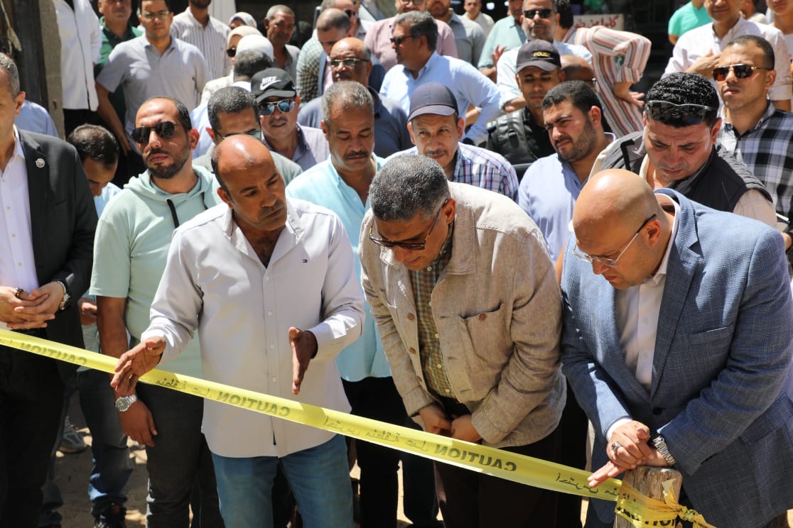 محافظ الجيزة: تعزيز كفاءة شبكات المياه وتوسعة محطات الصرف لخدمة قرى منشأة القناطر