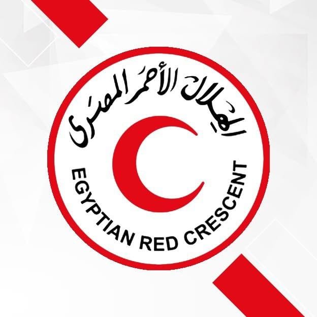 الهلال الأحمر يقدم الدعم النفسي والمادي لأسر ضحايا حادث الطريق الإقليمي بالمنوفية