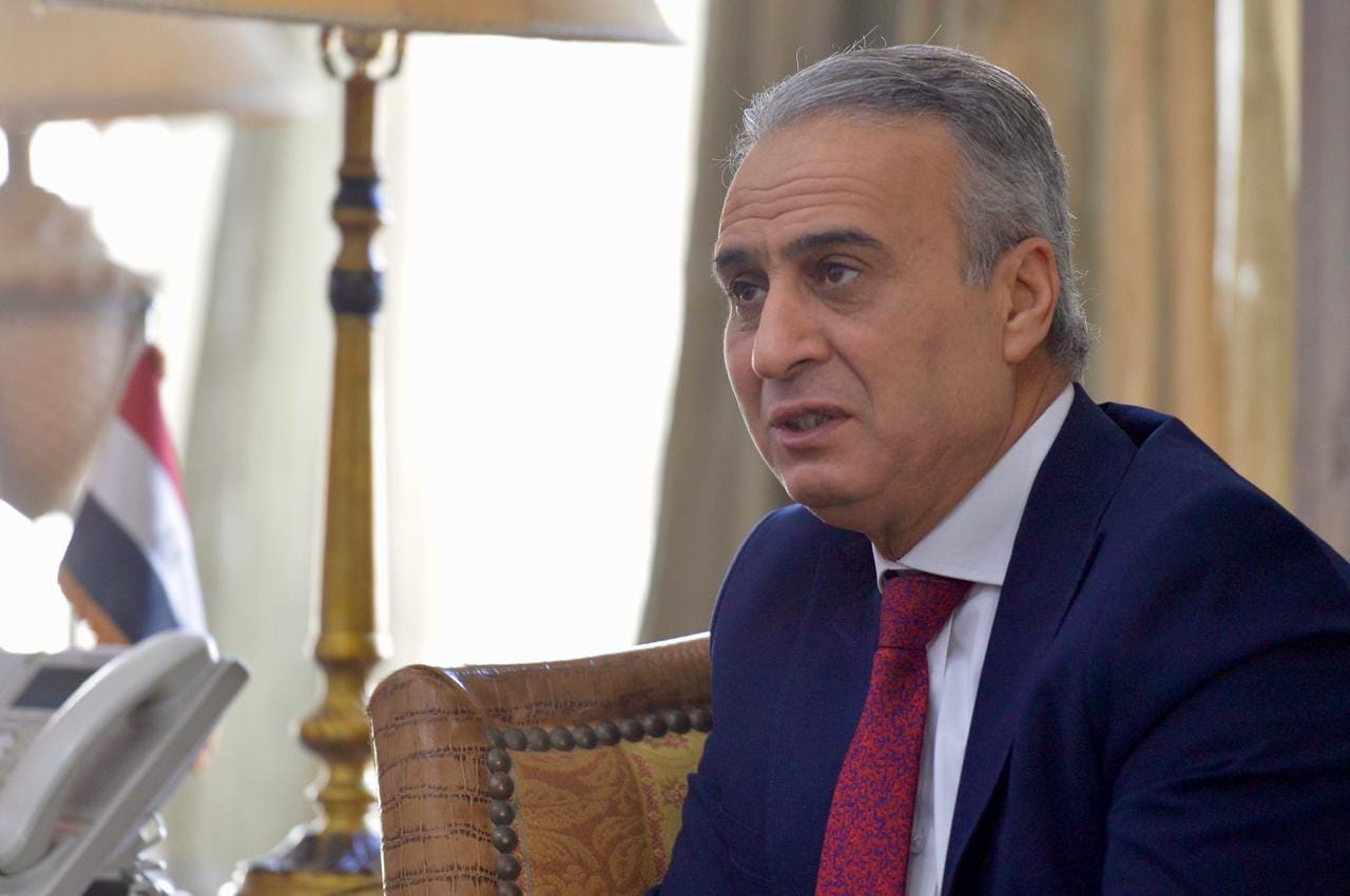 ضبط مخزن لإعادة تعبئة مواد ومهمات البناء والمسامير مجهولة المصدر