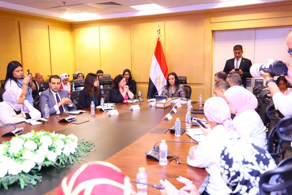 وزيرة التضامن الاجتماعي تعقد اجتماعها الدوري مع الصحفيين لعرض خطط الوزارة المقبلة
