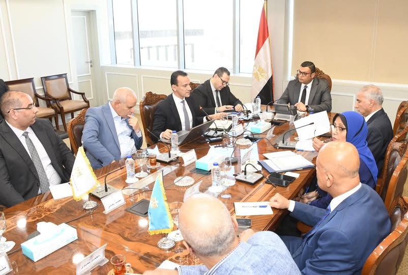 الإسكان: تأسيس وحدتي تنظيم السوق العقارية وتصدير العقار المصري بمشاركة المطورين