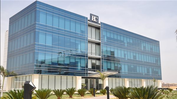 إتش سي تتوقع تثبيت أسعار الفائدة في اجتماع المركزي المصري الخميس المقبل